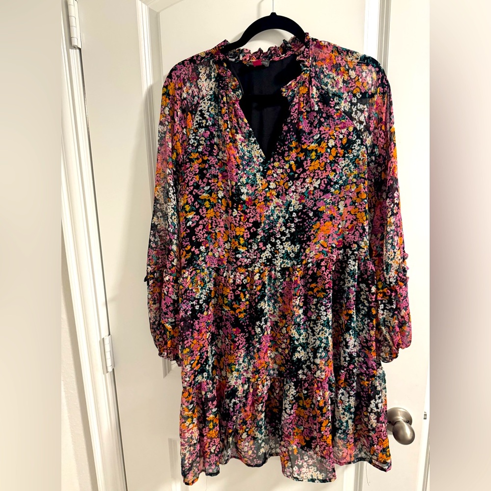 Vince camuto floral dress